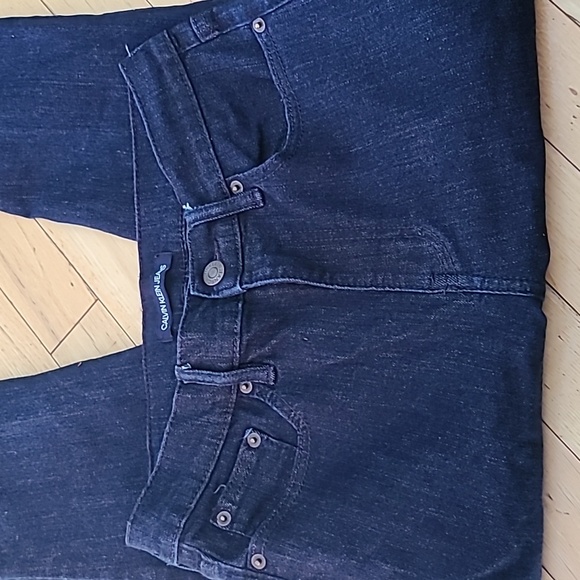 Calvin Klein high rise skinny size 4 - Picture 6 of 7
